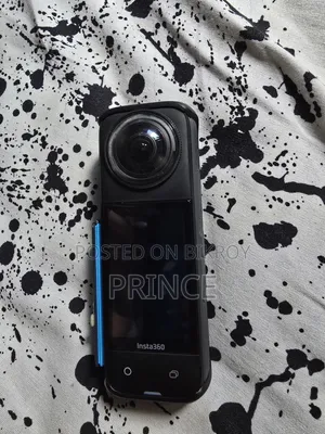 Insta 360 X4
