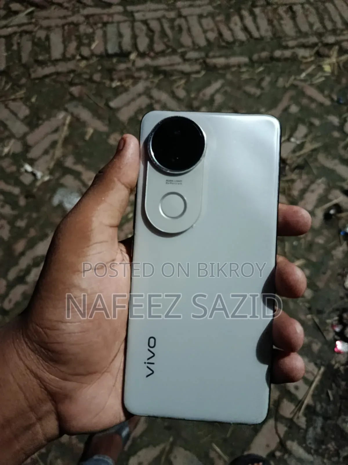 Vivo V50e 128 GB White