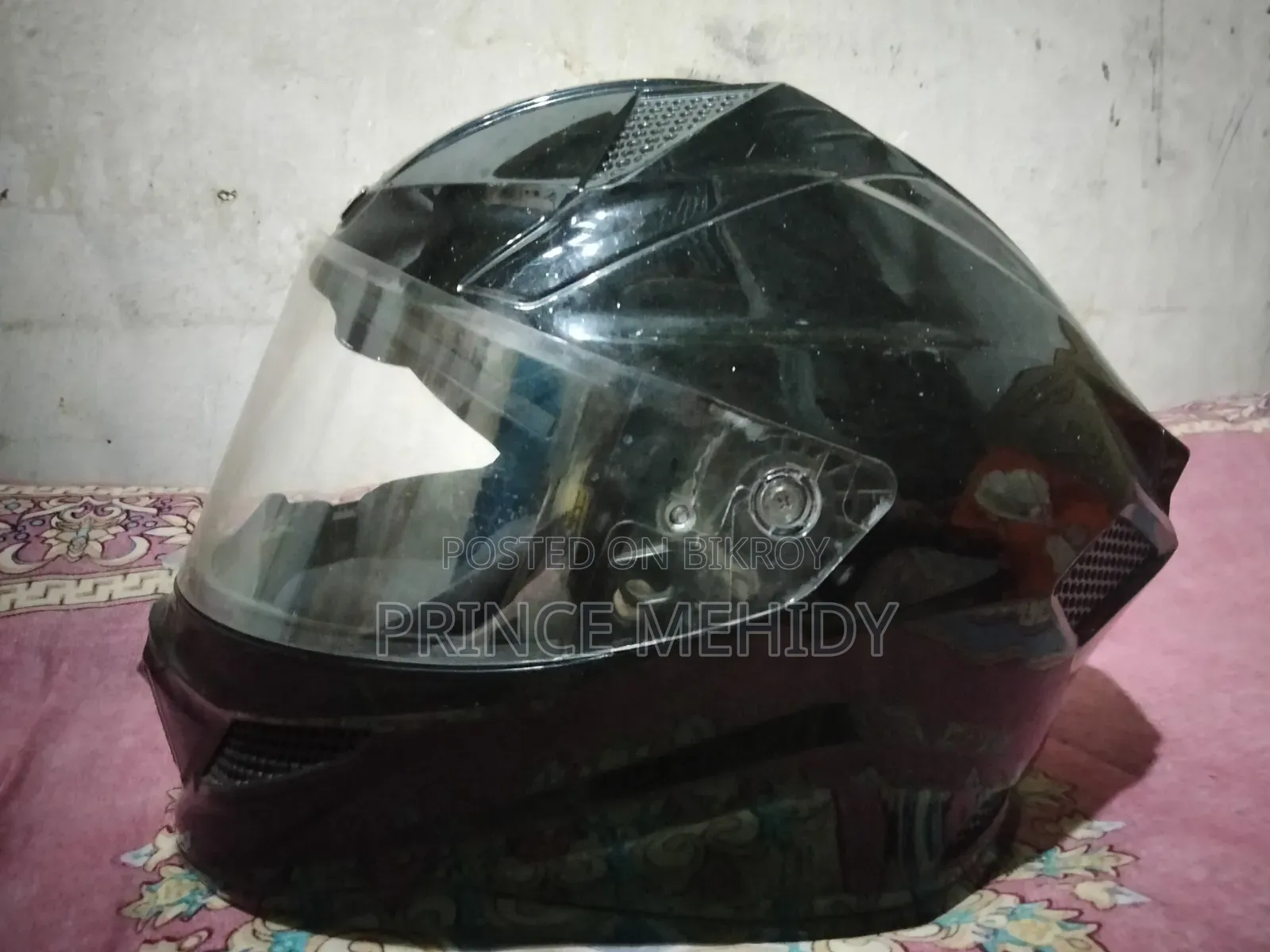 Helmet Sharap