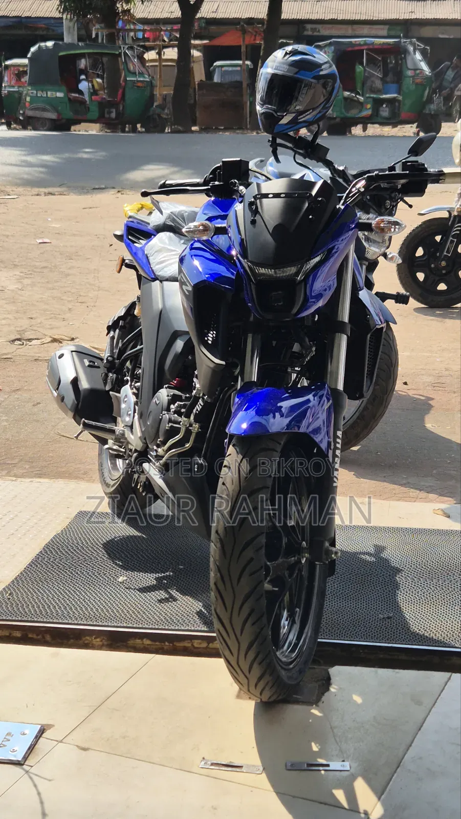 Yamaha FZ 2025 Blue