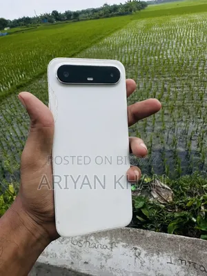 Tecno Pova Slim 5G 256 GB White