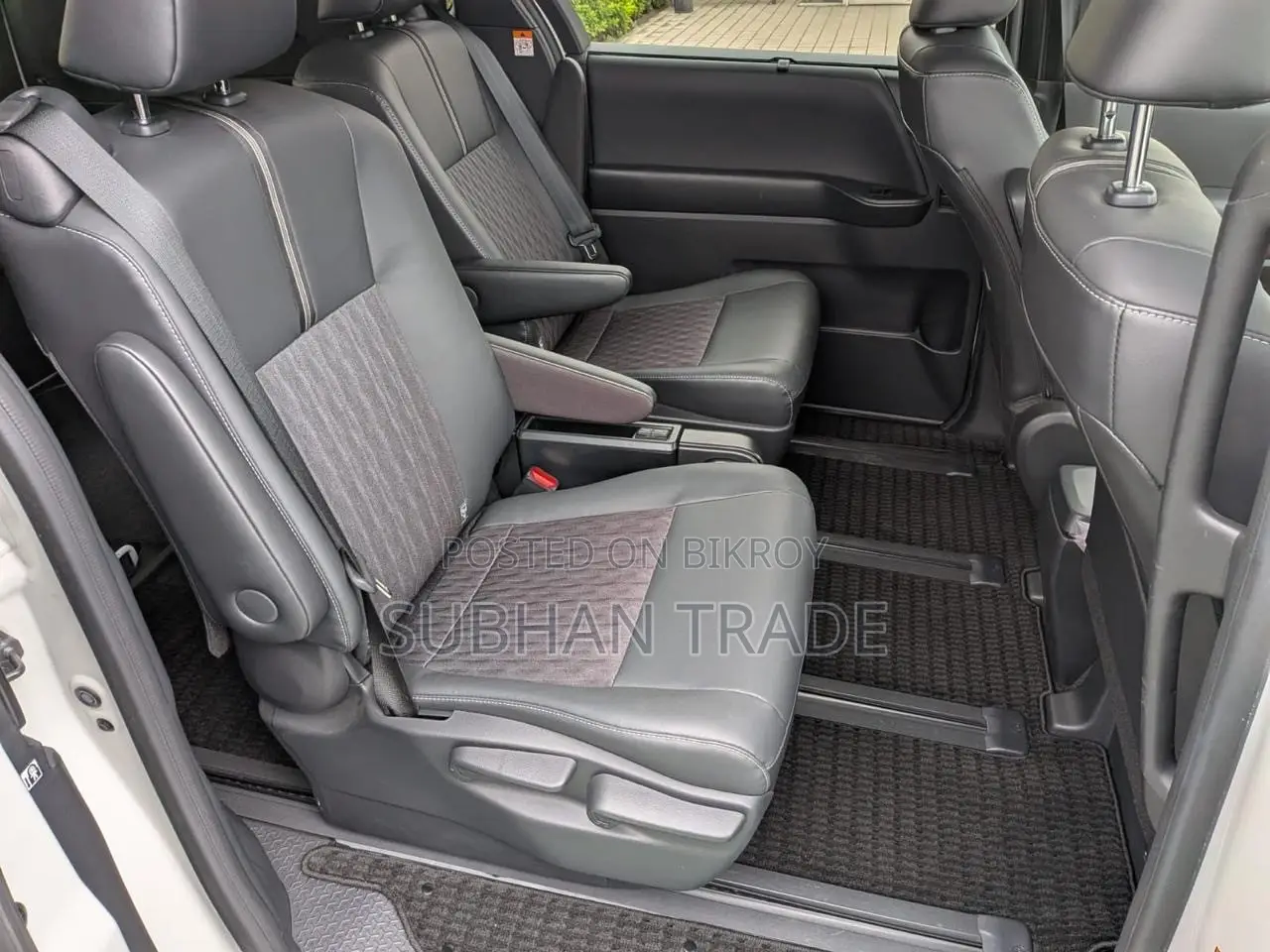 Toyota Noah 2022 Pearl