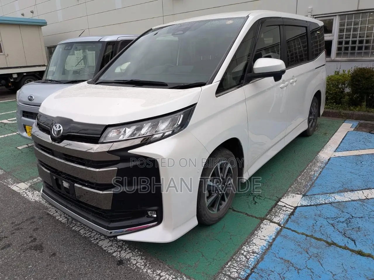 Toyota Noah 2022 Pearl