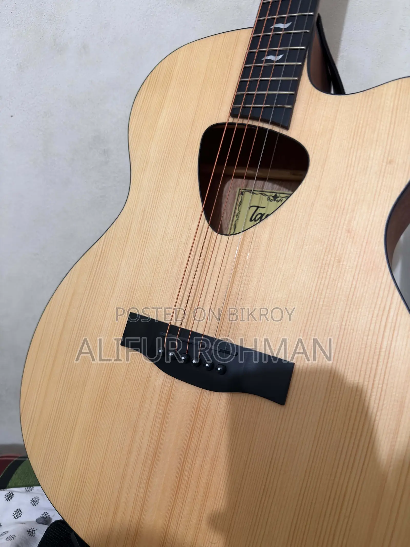 Tayste TS31 Acoustic Guitar -(Natural)