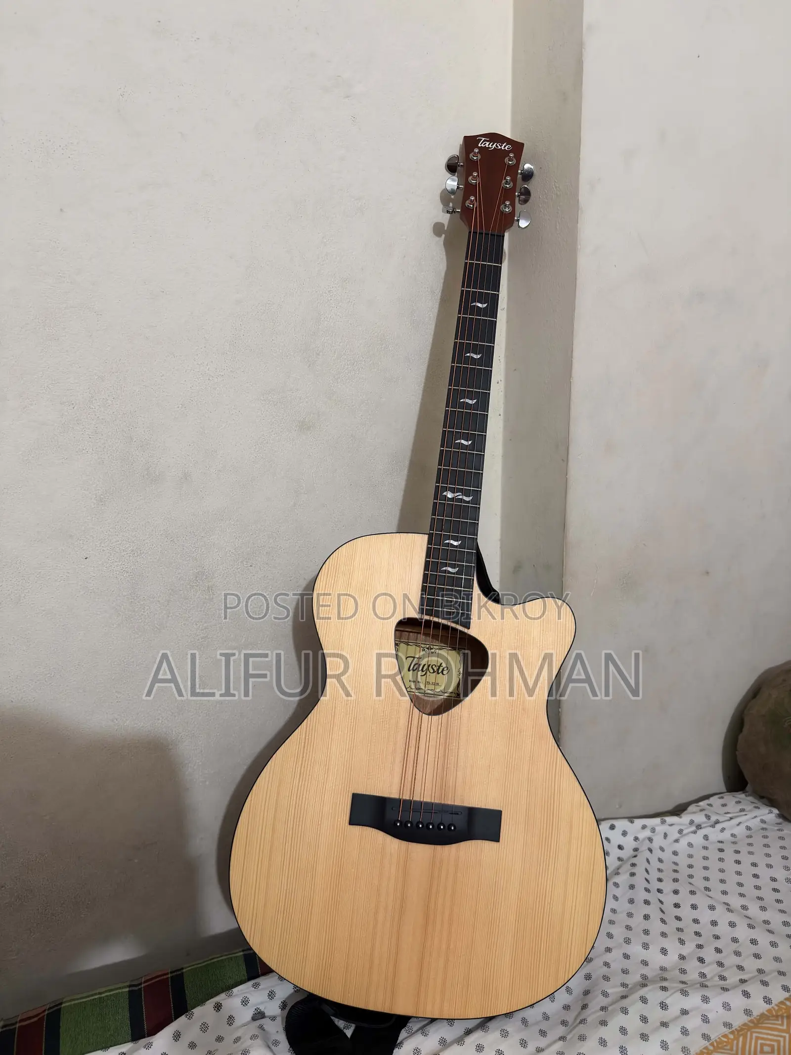 Tayste TS31 Acoustic Guitar -(Natural)