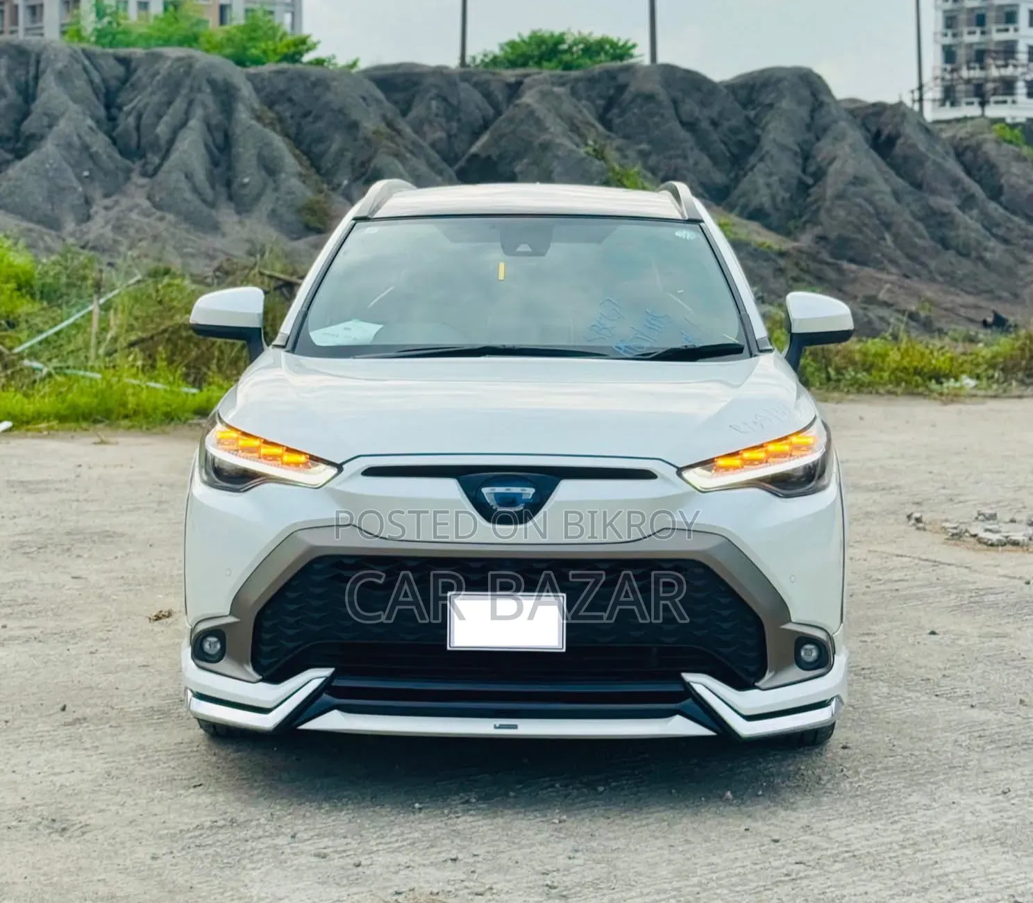 Toyota Corolla Cross 1.8 Hybrid FWD 2021 Pearl