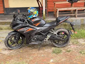 Honda CBR 2017 Gray