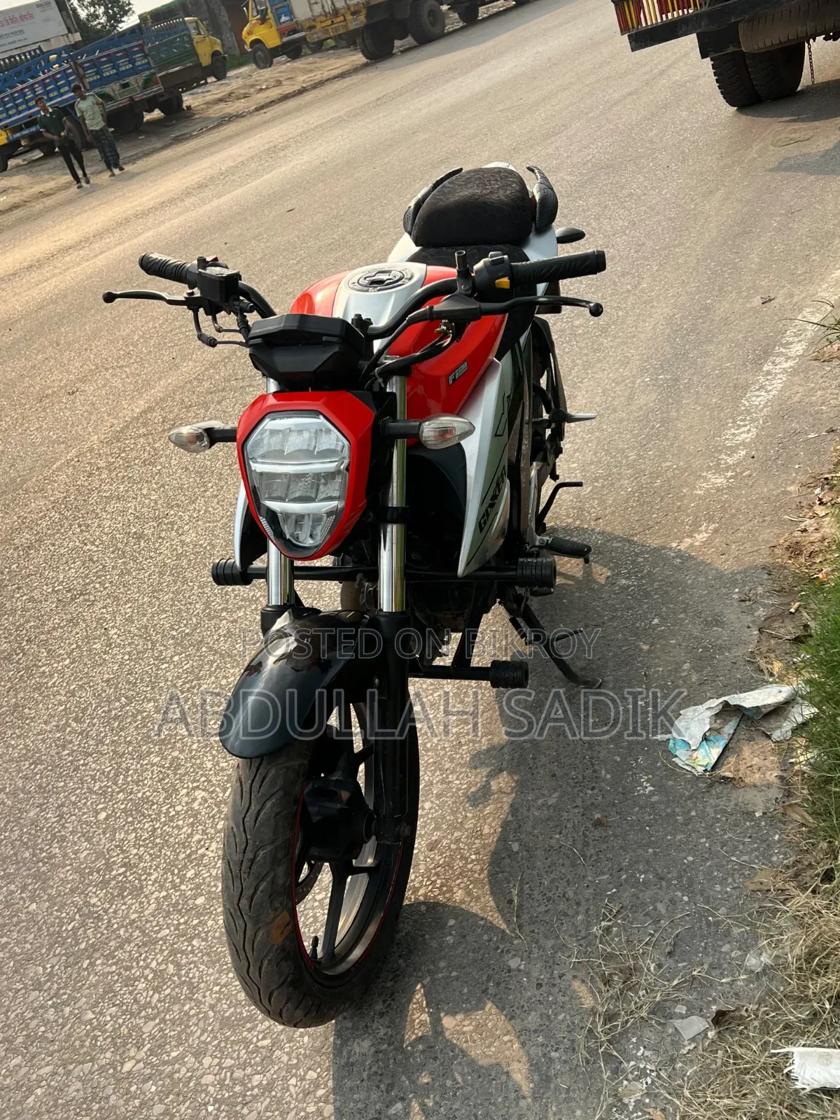New Suzuki Gixxer 2025 Orange