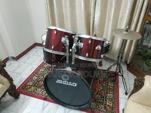 Jinbao Acoustic Drum Set