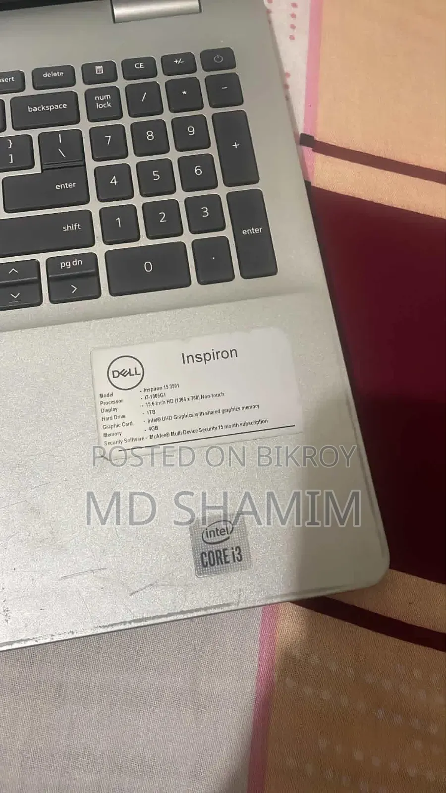 Laptop Dell Inspiron 15 3000 4GB Intel Core i3 SSHD+SSD 1T