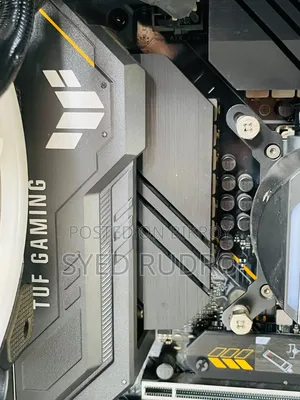 Desktop Computer ASUS 8GB Intel Core I7 HDD+SSD 256GB