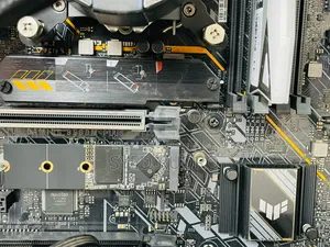 Desktop Computer ASUS 8GB Intel Core I7 HDD+SSD 256GB