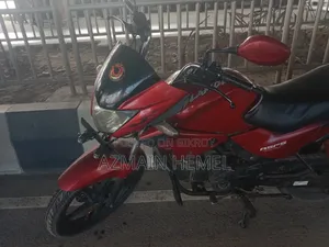 Hero Glamour 2013 Red