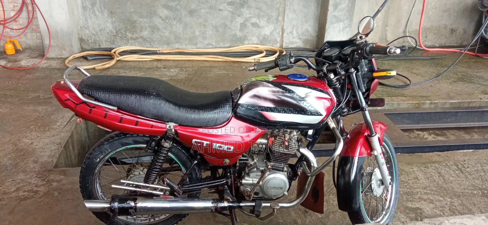 Bajaj CT 100 2005 Red