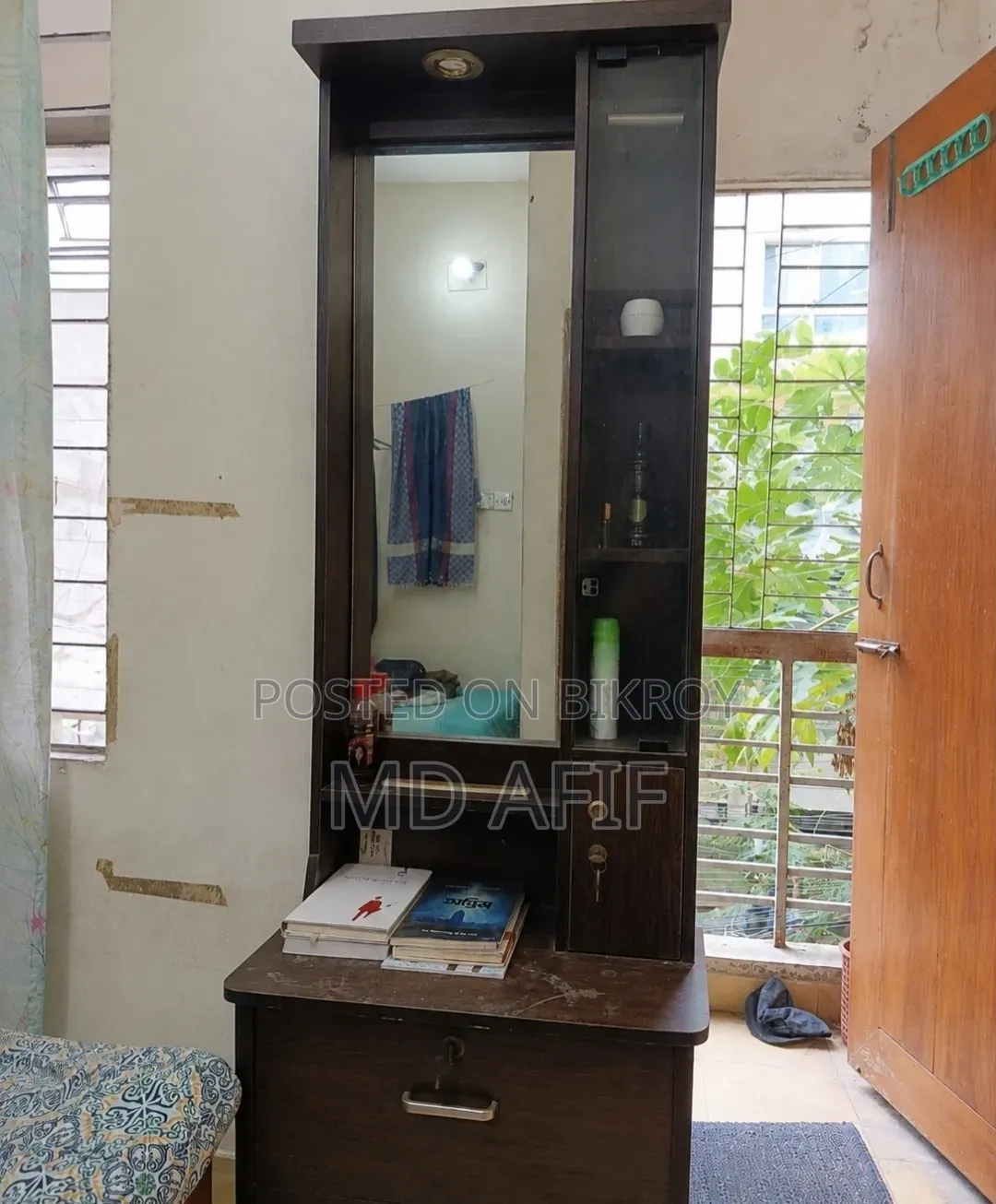 Dressing Table