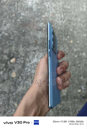 Vivo V27 128 GB Blue
