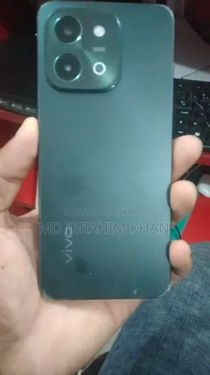 Vivo Y28 256 GB Gray