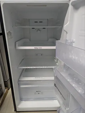 Samsung Black Colour Glass Dor Inverter No Frost Fridge 275 Ltr.