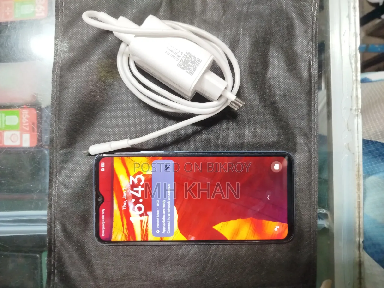 Oppo A18 128 GB Blue
