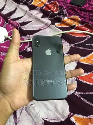 Apple iPhone X 64 GB Gray