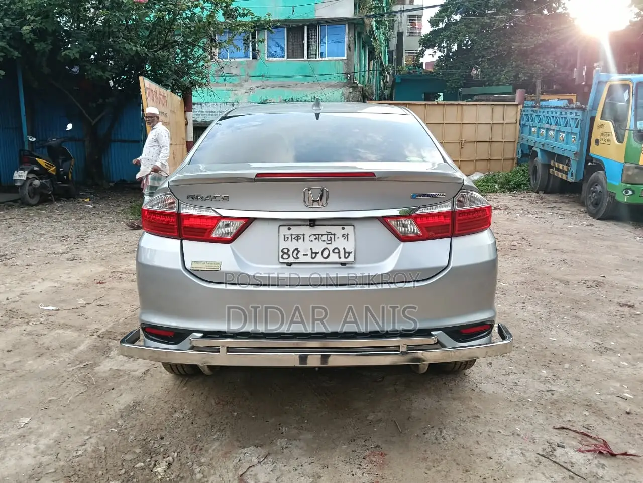 New Honda Grace 1.5 Hybrid FWD 2018 Silver