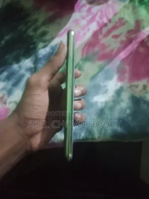 Vivo Y11 32 GB Blue