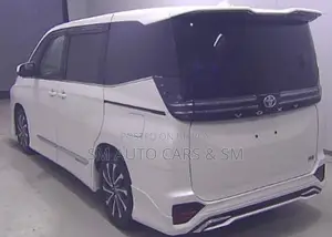 Toyota Voxy Hybrid S-Z 2WD 7-Seater 2023 Pearl