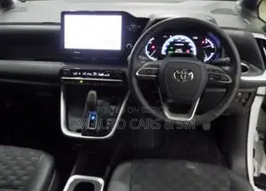 Toyota Voxy Hybrid S-Z 2WD 7-Seater 2023 Pearl