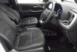 Toyota Voxy Hybrid S-Z 2WD 7-Seater 2023 Pearl