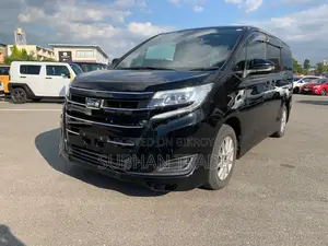 Toyota Noah 2.0 FWD (7 Seater) 2021 Black
