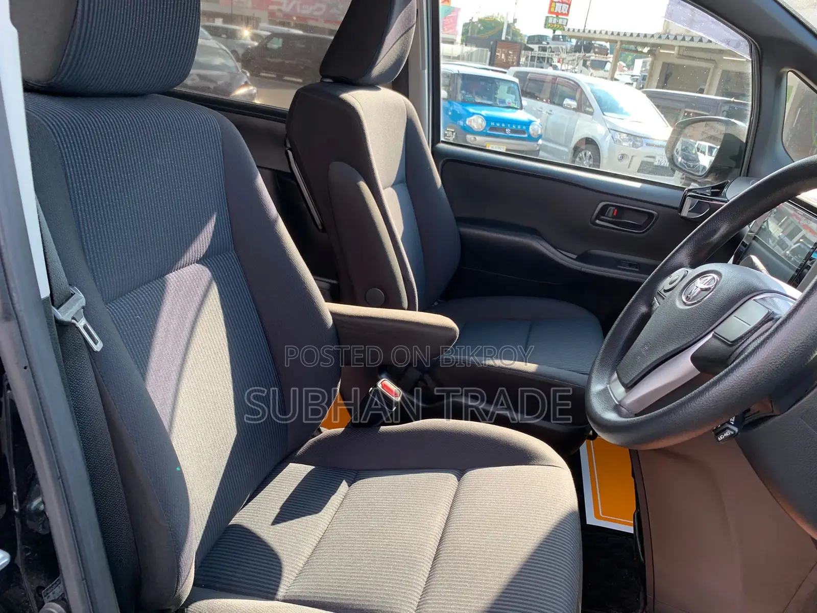 Toyota Noah 2.0 FWD (7 Seater) 2021 Black