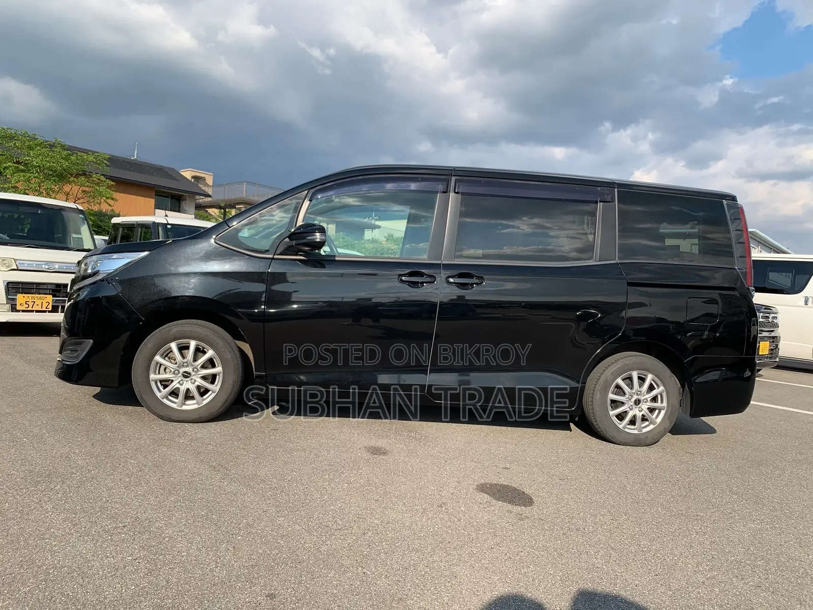 Toyota Noah 2.0 FWD (7 Seater) 2021 Black