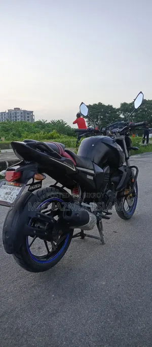 ইয়ামাহা এফজেড ২০১১ ব্ল্যাক