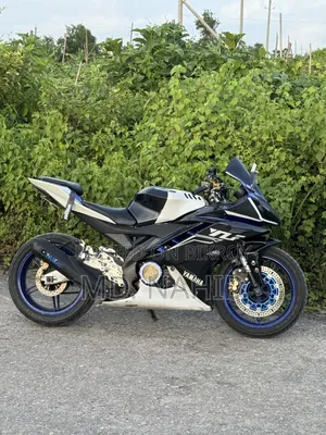 Yamaha R1 2016 Blue