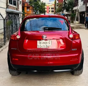 Nissan Juke S 2011 Red