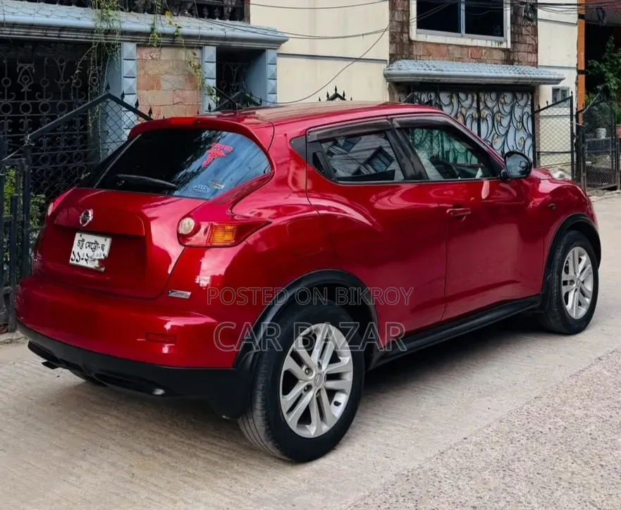 Nissan Juke S 2011 Red