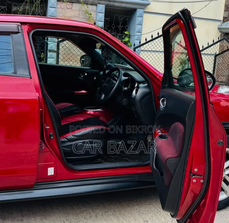 Nissan Juke S 2011 Red