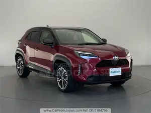 Toyota Yaris Cross 1.5 Hybrid FWD 2021 Red