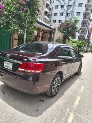 Toyota Premio 2015 Maroon