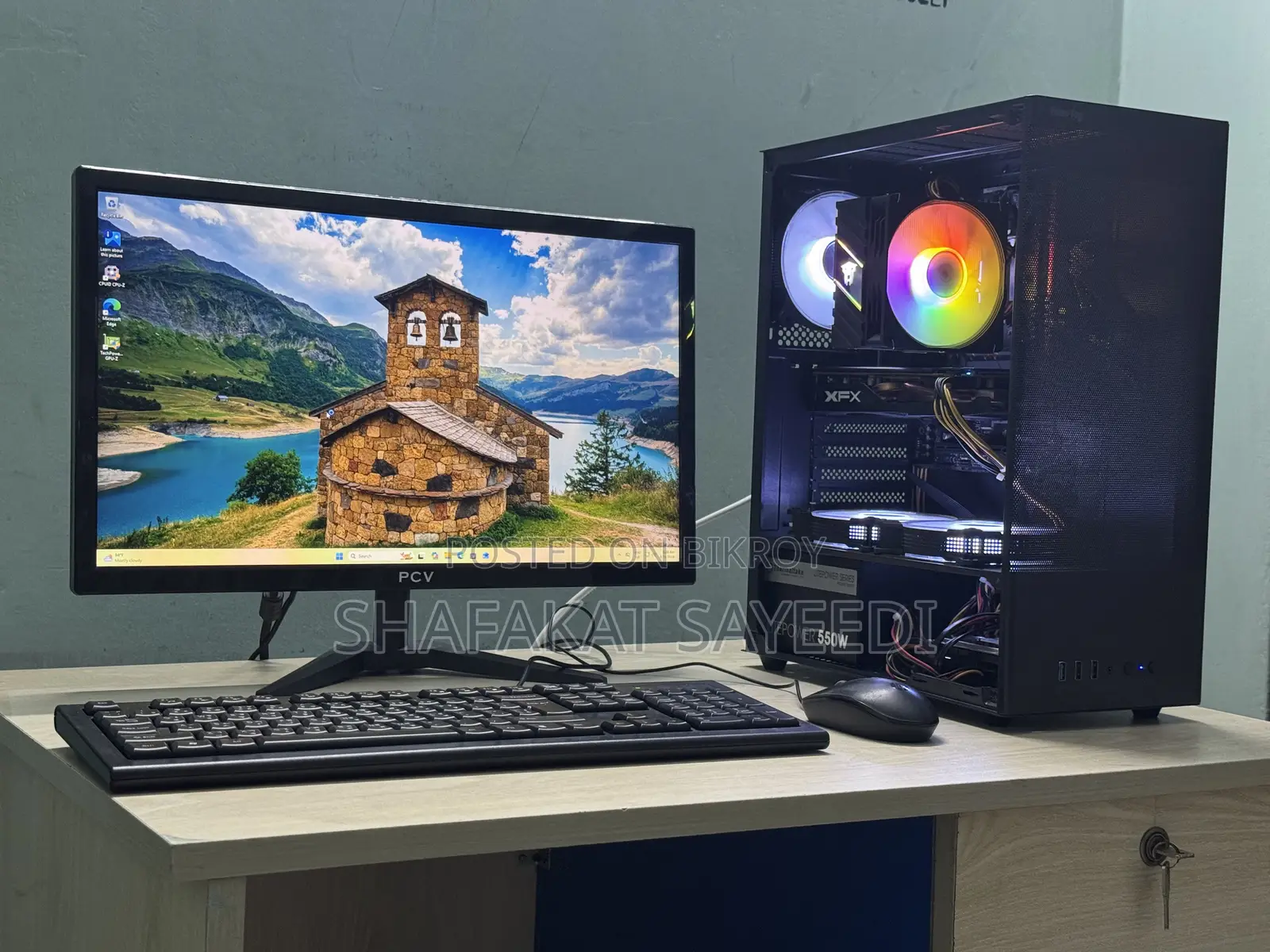 Desktop Computer 8GB Intel HDD+SSD 700GB