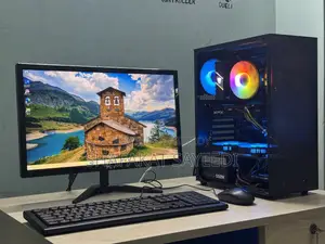 Desktop Computer 8GB Intel HDD+SSD 700GB