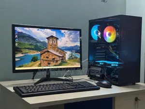 Desktop Computer 8GB Intel HDD+SSD 700GB
