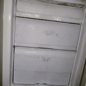 Walton Fridge D-1f0