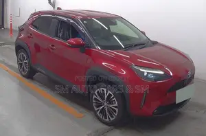Toyota Yaris Cross 1.5 Hybrid FWD 2021 Red