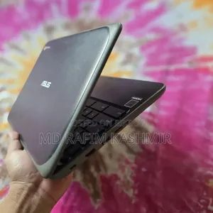 Laptop Asus 4GB SSD 32GB