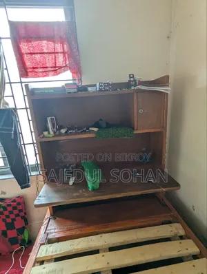 সেমি ডাবল বক্স খাট (পড়ার টেবিল সহ )