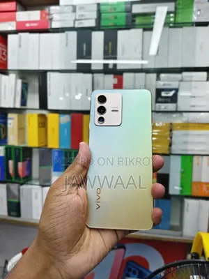 Vivo V23 128 GB Gold