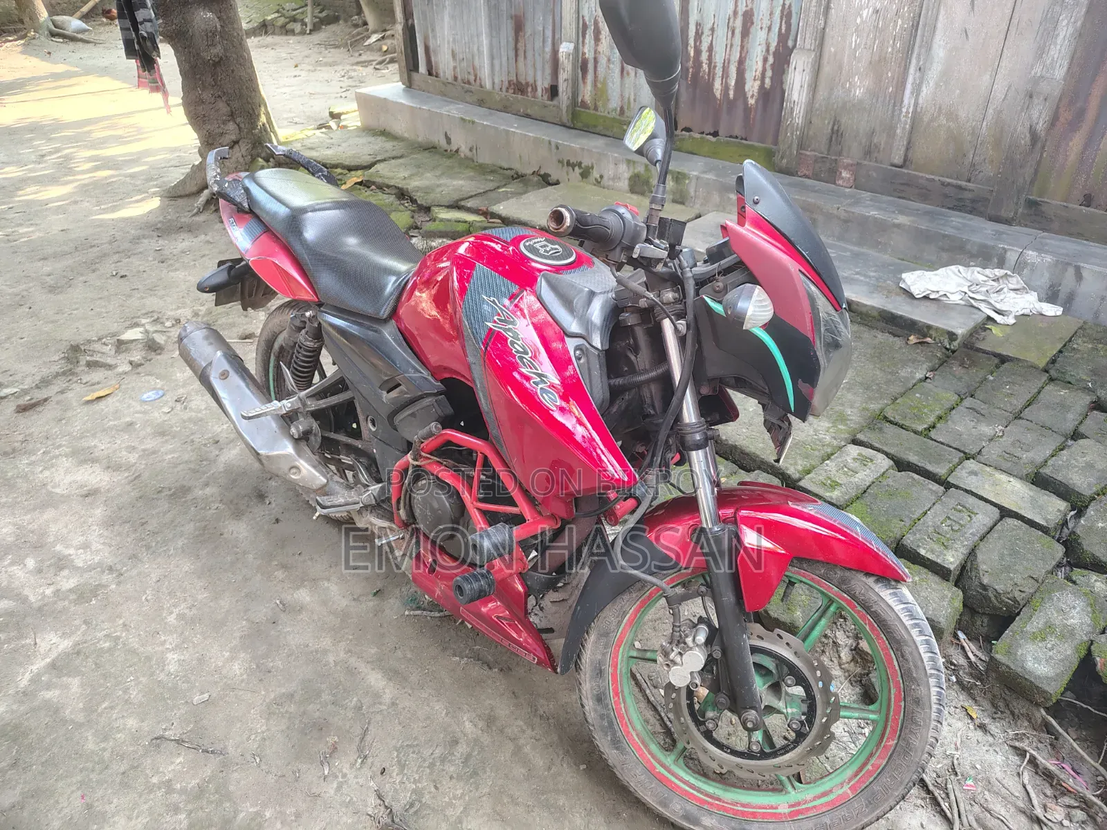 TVS Apache RTR 160 2V 2019 Red