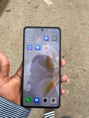 টেকনো ক্যামন ২০ ২৫৬ জিবি কালো