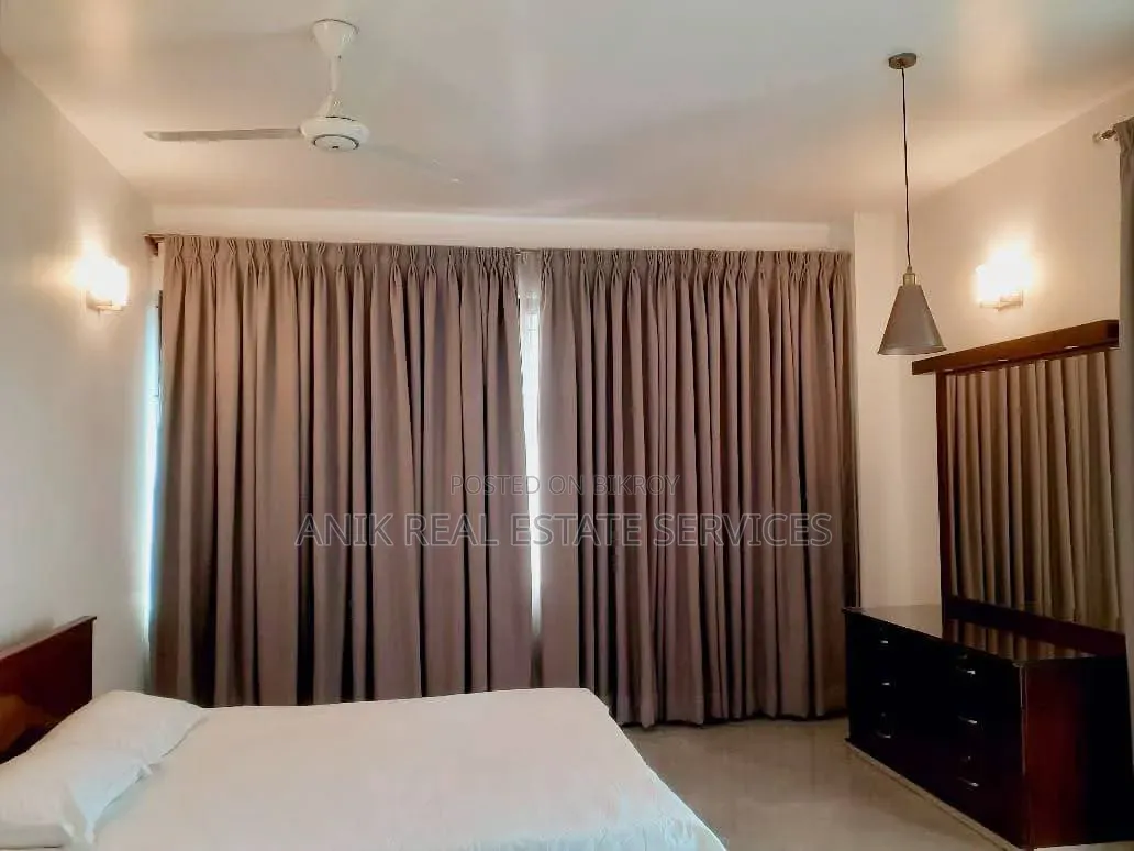 Furnished 4bdrm Apartment in Anik Real Estate, Banani for rent
